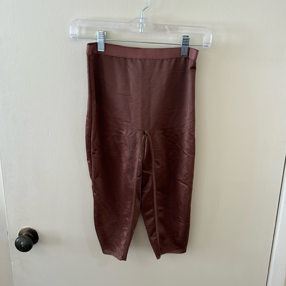 Skims shapewear - new with tags!